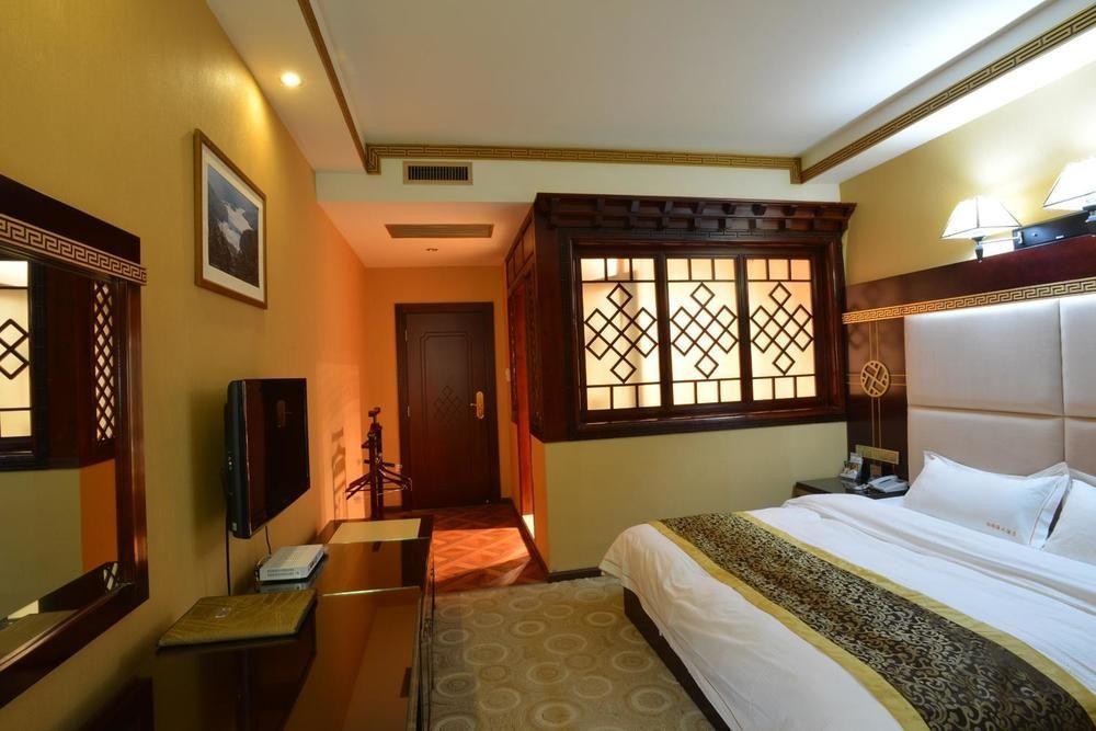 Lanting Yipin Hotel Shangri-La Esterno foto